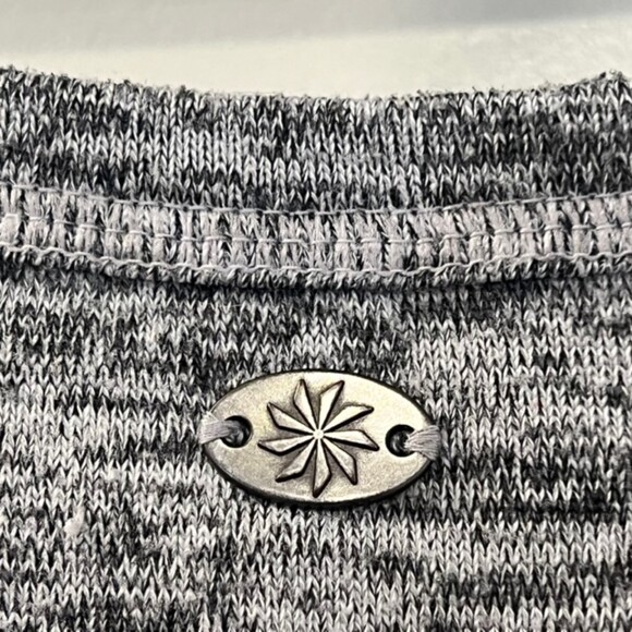 ATHLETA No Sweatin' It Heathered Gray Long Sleeve Top Hi Low Hem Activewear Sz M - Picture 6 of 12